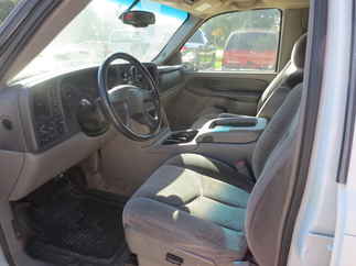 2003 Chevy 1500 Suburban   LS