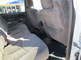 2003 Chevy 1500 Suburban   LS