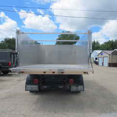 2023 Ford F550 Regular Cab Dump body XLT