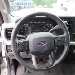 2023 Ford F550 Regular Cab Dump body XLT