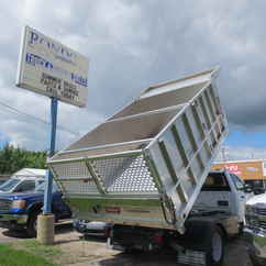 2023 Ford F550 Regular Cab Dump body XLT