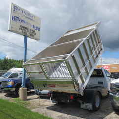 2023 Ford F550 Regular Cab Dump body XLT