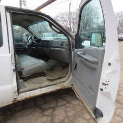 2004 Ford F350 Extended Cab Flatbed XL