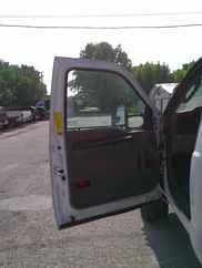 2005 Ford F550 Regular Cab Flatbed XL