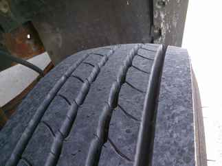 2005 Ford F550 Regular Cab Flatbed XL
