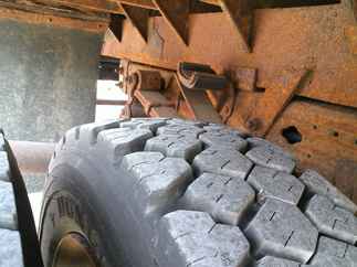 2005 Ford F550 Regular Cab Flatbed XL