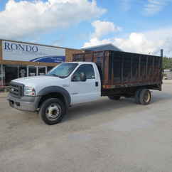 2005 Ford F550 Regular Cab Flatbed XL