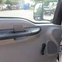 2005 Ford F550 Regular Cab Flatbed XL