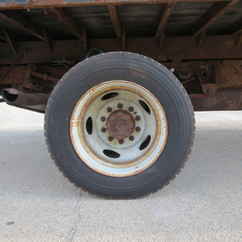 2005 Ford F550 Regular Cab Flatbed XL