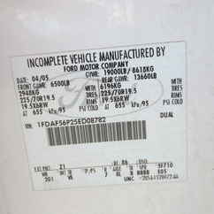 2005 Ford F550 Regular Cab Flatbed XL