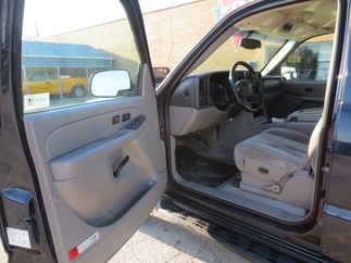2006 Chevy 2500 Suburban   LS