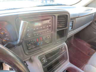 2006 Chevy 2500 Suburban   LS