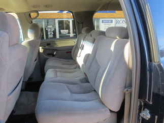 2006 Chevy 2500 Suburban   LS