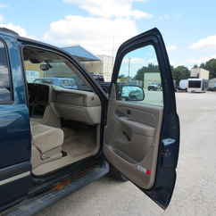 2005 Chevy 2500 Suburban   LS