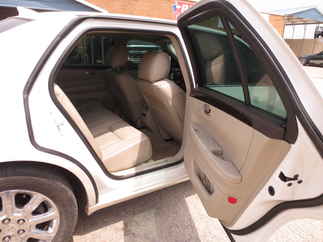 2011 Cadillac DTS 4 Door Sedan   DTS
