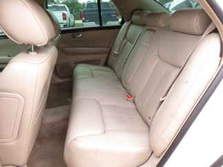 2011 Cadillac DTS 4 Door Sedan   DTS