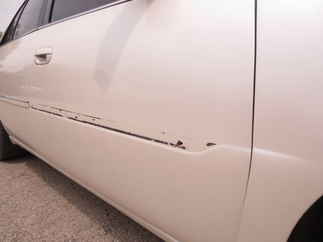 2011 Cadillac DTS 4 Door Sedan   DTS