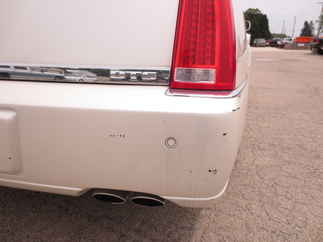 2011 Cadillac DTS 4 Door Sedan   DTS