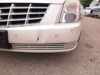 2011 Cadillac DTS 4 Door Sedan   DTS