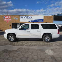 2014 Chevy 1500 Suburban   LT