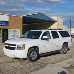 2014 Chevy 1500 Suburban   LT
