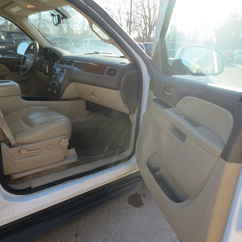 2014 Chevy 1500 Suburban   LT