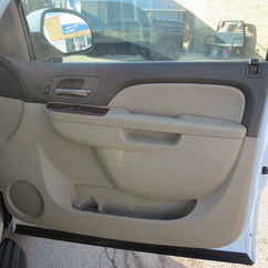 2014 Chevy 1500 Suburban   LT