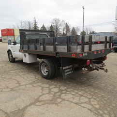 2007 Ford F350 Regular Cab Flatbed XL