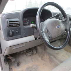 2007 Ford F350 Regular Cab Flatbed XL