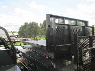 New CM 9 x 101 PL Flatbed Truck Bed