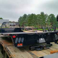 Used CM 14.3 x 97 RD Flatbed Truck Bed
