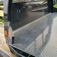 Used CM 14.3 x 97 RD Flatbed Truck Bed