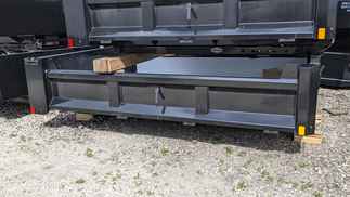 New CM 11 x 97 DP Flatbed Truck Bed