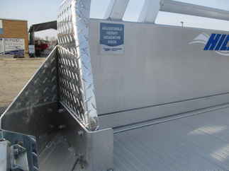 New Hillsboro 8.5 x 96 4000 Series Flatbed Truck Bed