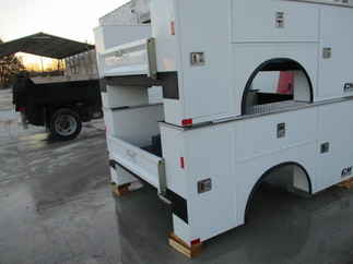 NEW CM 8.2 x 78 SB Flatbed Truck Bed
