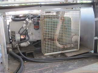 Onan Commercial 6500 watt generator 120/240V LOW HRS! only 1034 runs great!