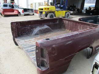 Used Truck Bed only 99-06 Chevy/GMC 2500 6.5 ft OEM Short Bed Single Rear Wheel