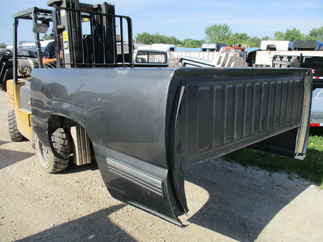 Used Truck Bed only 99-07 Chevy/GMC 2500 6.5 ft OEM Short Bed Single Rear Wheel