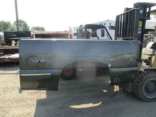 Used Truck Bed only 99-07 Chevy/GMC 2500 6.5 ft OEM Short Bed Single Rear Wheel