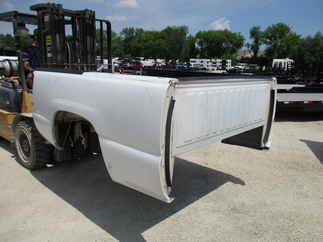 Used Truck Bed only 99-07 Chevy/GMC 2500 6.5 ft OEM Short Bed Single Rear Wheel
