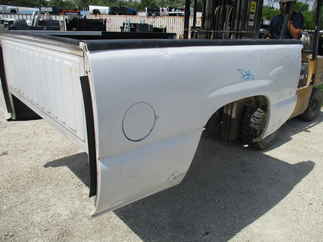 Used Truck Bed only 99-07 Chevy/GMC 2500 6.5 ft OEM Short Bed Single Rear Wheel