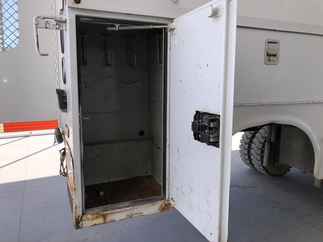Used Truck Bed only   Knapheide Walk in 8 ft OEM Long Bed Dual Rear Wheel