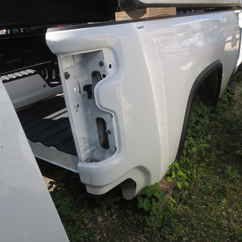 Used Truck Bed only 20-+ Chevy/GMC 0 8 ft OEM Long Bed Single Rear Wheel