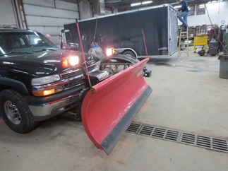  Used Hiniker 2752 Model, Straight Conventional, HALOGEN headlights Steel