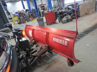  Used Hiniker 2752 Model, Straight Conventional, HALOGEN headlights Steel