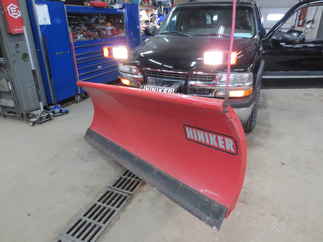  Used Hiniker 2752 Model, Straight Conventional, HALOGEN headlights Steel
