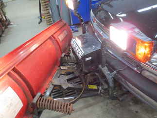  Used Hiniker 2752 Model, Straight Conventional, HALOGEN headlights Steel