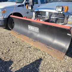  Used Hiniker 700 Model, Mid-Size, Full Trip Edge Poly